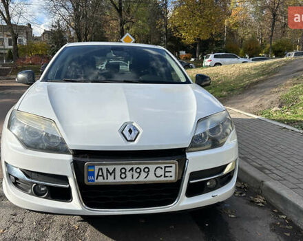 Рено Лагуна 2012 в Житомире на Automoto.ua Белый Рено Лагуна, объемом двигателя 1.46 л и пробегом 328 тыс. км за 7100 $, фото 1 на Automoto.ua
