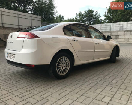 Белый Рено Лагуна, объемом двигателя 1.46 л и пробегом 340 тыс. км за 6300 $, фото 7 на Automoto.ua