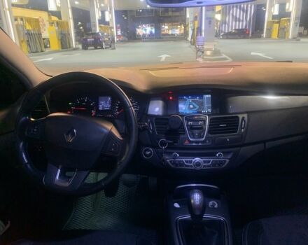 Белый Рено Лагуна, объемом двигателя 1.5 л и пробегом 255 тыс. км за 8200 $, фото 12 на Automoto.ua