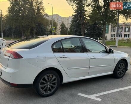 Белый Рено Лагуна, объемом двигателя 1.5 л и пробегом 298 тыс. км за 7300 $, фото 3 на Automoto.ua