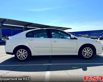 Рено Лагуна 2013 в Виннице на Automoto.ua Белый Рено Лагуна, объемом двигателя 1.5 л и пробегом 219 тыс. км за 8200 $, фото 2 на Automoto.ua