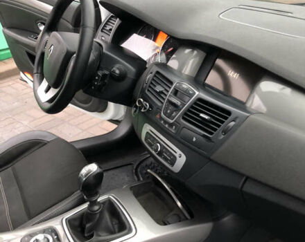 Білий Рено Лагуна, об'ємом двигуна 2 л та пробігом 318 тис. км за 7050 $, фото 26 на Automoto.ua