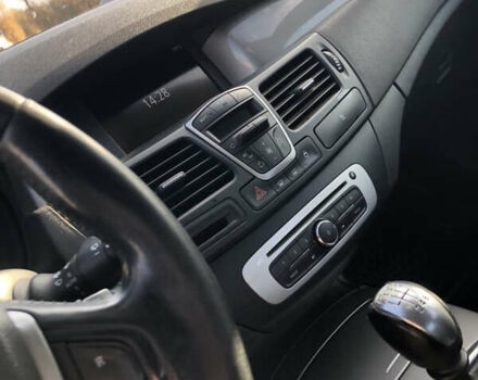 Белый Рено Лагуна, объемом двигателя 1.46 л и пробегом 318 тыс. км за 6100 $, фото 11 на Automoto.ua