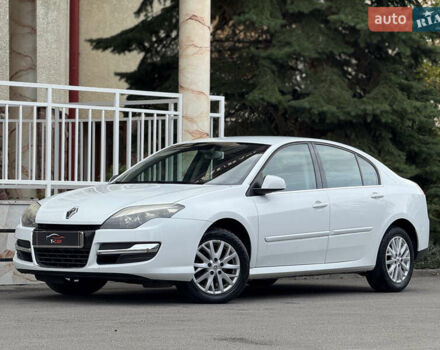 Белый Рено Лагуна, объемом двигателя 2 л и пробегом 246 тыс. км за 7999 $, фото 1 на Automoto.ua