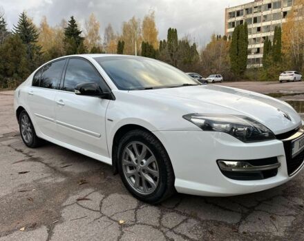 Белый Рено Лагуна, объемом двигателя 1.5 л и пробегом 258 тыс. км за 7200 $, фото 1 на Automoto.ua