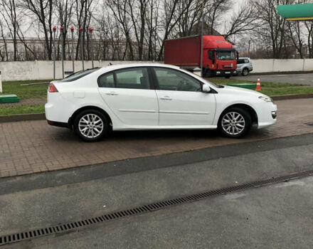 Білий Рено Лагуна, об'ємом двигуна 2 л та пробігом 318 тис. км за 7050 $, фото 8 на Automoto.ua