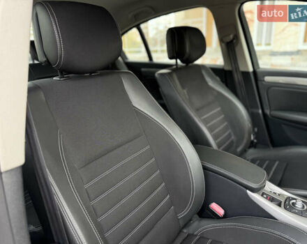 Белый Рено Лагуна, объемом двигателя 2 л и пробегом 246 тыс. км за 7999 $, фото 20 на Automoto.ua