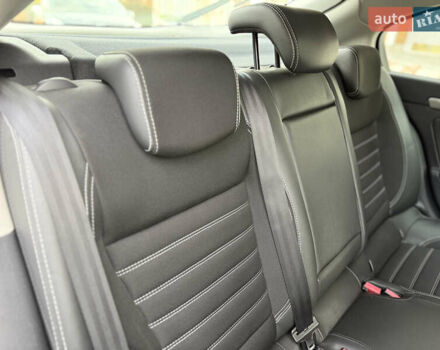 Белый Рено Лагуна, объемом двигателя 2 л и пробегом 246 тыс. км за 7999 $, фото 25 на Automoto.ua