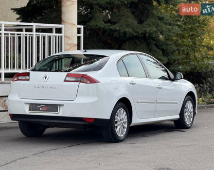 Белый Рено Лагуна, объемом двигателя 2 л и пробегом 246 тыс. км за 7999 $, фото 7 на Automoto.ua