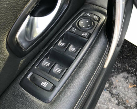 Белый Рено Лагуна, объемом двигателя 1.46 л и пробегом 318 тыс. км за 6100 $, фото 12 на Automoto.ua