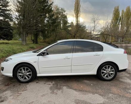 Белый Рено Лагуна, объемом двигателя 1.5 л и пробегом 258 тыс. км за 7200 $, фото 2 на Automoto.ua