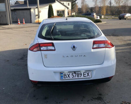 Белый Рено Лагуна, объемом двигателя 1.46 л и пробегом 318 тыс. км за 6100 $, фото 4 на Automoto.ua