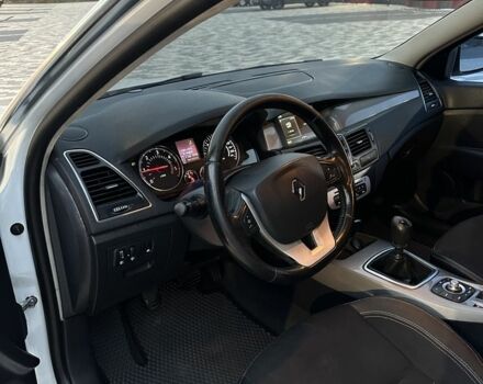 Белый Рено Лагуна, объемом двигателя 1.5 л и пробегом 220 тыс. км за 7500 $, фото 7 на Automoto.ua