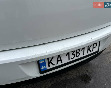 Белый Рено Лагуна, объемом двигателя 1.5 л и пробегом 243 тыс. км за 8400 $, фото 8 на Automoto.ua