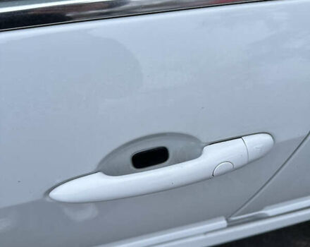 Белый Рено Лагуна, объемом двигателя 1.5 л и пробегом 243 тыс. км за 8400 $, фото 26 на Automoto.ua