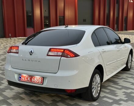 Белый Рено Лагуна, объемом двигателя 1.5 л и пробегом 220 тыс. км за 7500 $, фото 5 на Automoto.ua