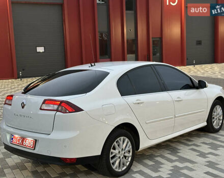 Белый Рено Лагуна, объемом двигателя 1.5 л и пробегом 220 тыс. км за 7500 $, фото 6 на Automoto.ua