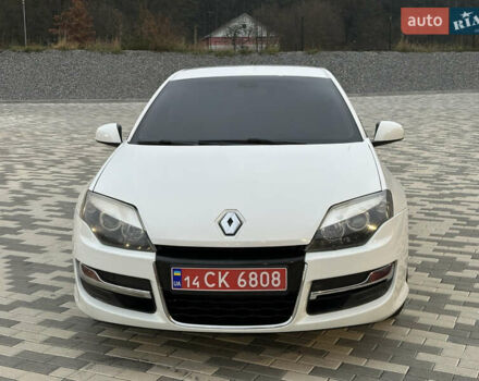 Белый Рено Лагуна, объемом двигателя 1.5 л и пробегом 220 тыс. км за 7500 $, фото 1 на Automoto.ua