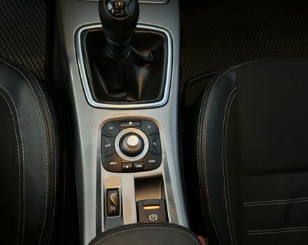 Белый Рено Лагуна, объемом двигателя 1.5 л и пробегом 220 тыс. км за 7500 $, фото 10 на Automoto.ua