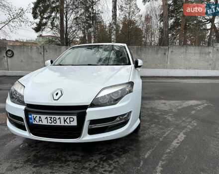 Белый Рено Лагуна, объемом двигателя 1.5 л и пробегом 243 тыс. км за 8400 $, фото 1 на Automoto.ua