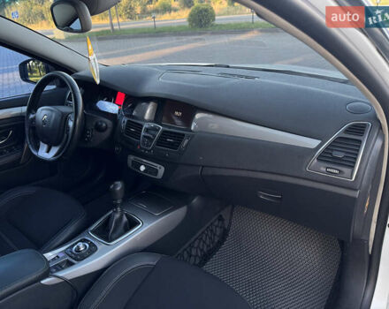 Рено Лагуна 2015 в Коломые на Automoto.ua Белый Рено Лагуна, объемом двигателя 0 л и пробегом 218 тыс. км за 7500 $, фото 42 на Automoto.ua