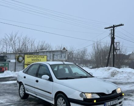 Белый Рено Лагуна, объемом двигателя 0 л и пробегом 350 тыс. км за 900 $, фото 1 на Automoto.ua