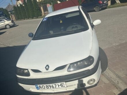 Білий Рено Лагуна, об'ємом двигуна 0 л та пробігом 385 тис. км за 2000 $, фото 1 на Automoto.ua