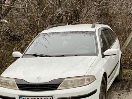 Белый Рено Лагуна, объемом двигателя 1.9 л и пробегом 210 тыс. км за 1900 $, фото 1 на Automoto.ua