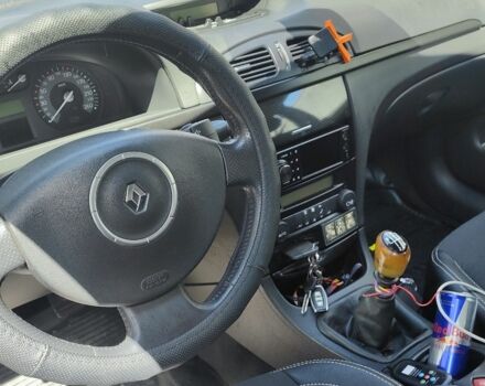 Білий Рено Лагуна, об'ємом двигуна 0 л та пробігом 300 тис. км за 1299 $, фото 1 на Automoto.ua