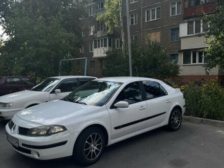 Білий Рено Лагуна, об'ємом двигуна 1.6 л та пробігом 251 тис. км за 3850 $, фото 1 на Automoto.ua