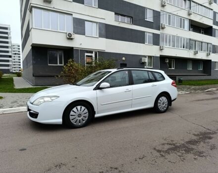 Белый Рено Лагуна, объемом двигателя 1.5 л и пробегом 197 тыс. км за 5850 $, фото 1 на Automoto.ua