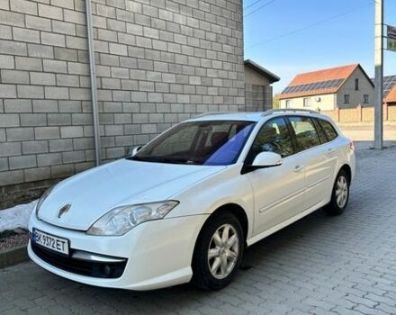 Белый Рено Лагуна, объемом двигателя 2 л и пробегом 390 тыс. км за 5900 $, фото 1 на Automoto.ua