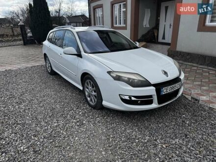 Рено Лагуна 2010 у Чернівцях на Automoto.ua Білий Рено Лагуна, об'ємом двигуна 2 л та пробігом 424 тис. км за 6600 $, фото 1 на Automoto.ua