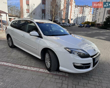 Белый Рено Лагуна, объемом двигателя 1.58 л и пробегом 201 тыс. км за 5850 $, фото 1 на Automoto.ua