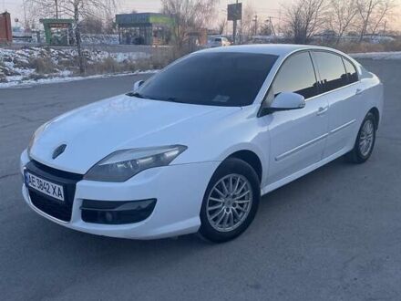 Рено Лагуна 2011 в Новомосковске на Automoto.ua Белый Рено Лагуна, объемом двигателя 1.5 л и пробегом 315 тыс. км за 6599 $, фото 1 на Automoto.ua