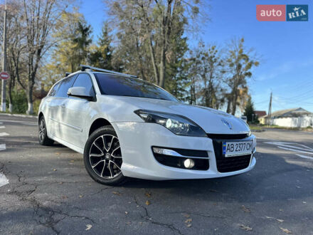 Рено Лагуна 2011 в Виннице на Automoto.ua Белый Рено Лагуна, объемом двигателя 1.46 л и пробегом 290 тыс. км за 6999 $, фото 1 на Automoto.ua