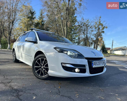 Рено Лагуна 2011 в Виннице на Automoto.ua Белый Рено Лагуна, объемом двигателя 1.46 л и пробегом 290 тыс. км за 6999 $, фото 1 на Automoto.ua