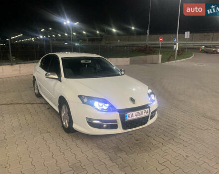Білий Рено Лагуна, об'ємом двигуна 1.46 л та пробігом 255 тис. км за 8200 $, фото 1 на Automoto.ua