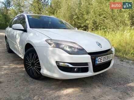 Рено Лагуна 2012 в Черновцах на Automoto.ua Белый Рено Лагуна, объемом двигателя 1.46 л и пробегом 340 тыс. км за 5900 $, фото 1 на Automoto.ua
