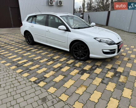 Белый Рено Лагуна, объемом двигателя 1.5 л и пробегом 212 тыс. км за 8600 $, фото 1 на Automoto.ua