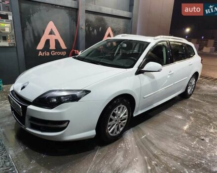 Белый Рено Лагуна, объемом двигателя 1.46 л и пробегом 230 тыс. км за 10500 $, фото 1 на Automoto.ua