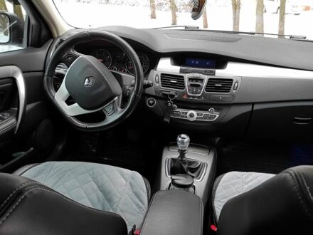 Рено Лагуна 2015 в Бахмаче на Automoto.ua Белый Рено Лагуна, объемом двигателя 1.5 л и пробегом 280 тыс. км за 8500 $, фото 1 на Automoto.ua