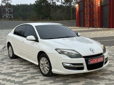 Білий Рено Лагуна, об'ємом двигуна 1.5 л та пробігом 220 тис. км за 7500 $, фото 1 на Automoto.ua