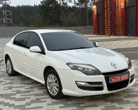 Белый Рено Лагуна, объемом двигателя 1.5 л и пробегом 220 тыс. км за 7500 $, фото 1 на Automoto.ua