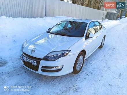 Рено Лагуна 2015 в Киеве на Automoto.ua Белый Рено Лагуна, объемом двигателя 1.5 л и пробегом 129 тыс. км за 10000 $, фото 1 на Automoto.ua