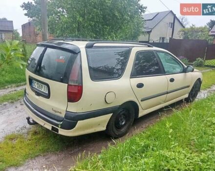 Бежевый Рено Лагуна, объемом двигателя 2.2 л и пробегом 150 тыс. км за 1700 $, фото 8 на Automoto.ua