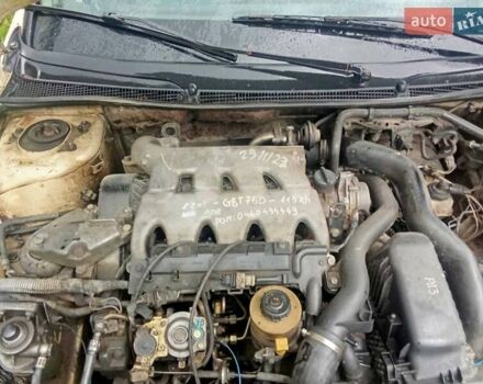 Бежевый Рено Лагуна, объемом двигателя 2.2 л и пробегом 150 тыс. км за 1700 $, фото 12 на Automoto.ua