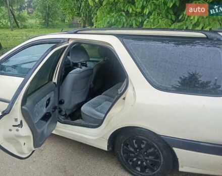 Бежевый Рено Лагуна, объемом двигателя 2.2 л и пробегом 150 тыс. км за 1700 $, фото 4 на Automoto.ua