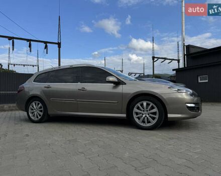 Бежевый Рено Лагуна, объемом двигателя 2 л и пробегом 313 тыс. км за 7100 $, фото 1 на Automoto.ua