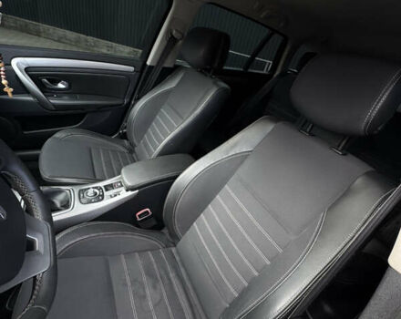 Бежевый Рено Лагуна, объемом двигателя 2 л и пробегом 313 тыс. км за 7100 $, фото 15 на Automoto.ua